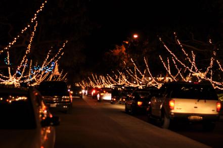 CHRISTMAS LIGHTS IN TORRANCE – Sell with Shima